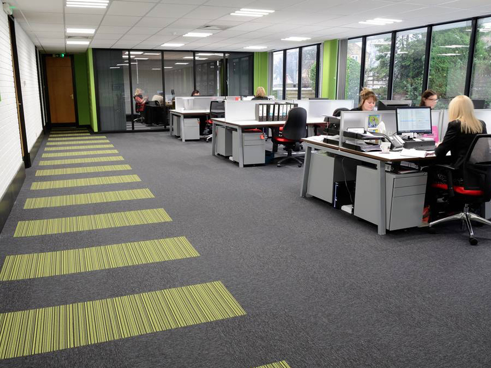 Vinyl office carpet tiles
