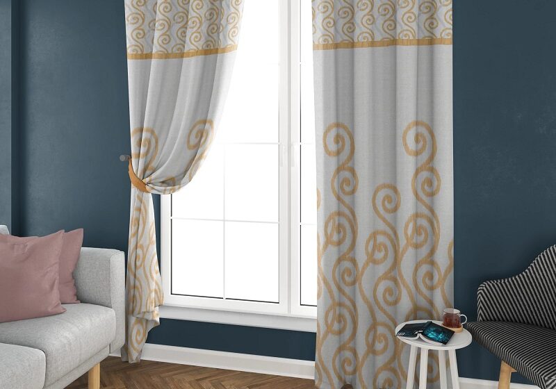  Why does the lace curtain succeed?