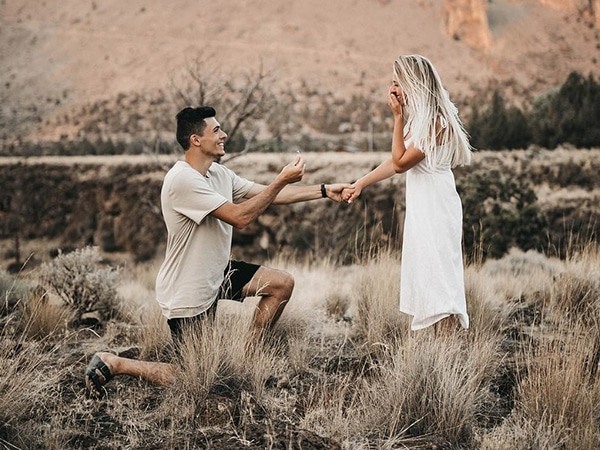  7 Reasons why getting engaged is the best decision!